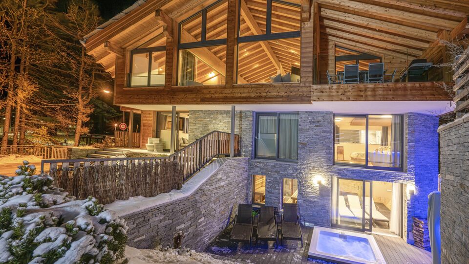 Genießen Sie die Erhabenheit der Natur und exquisiten Luxus, Walliser Chalet 1392