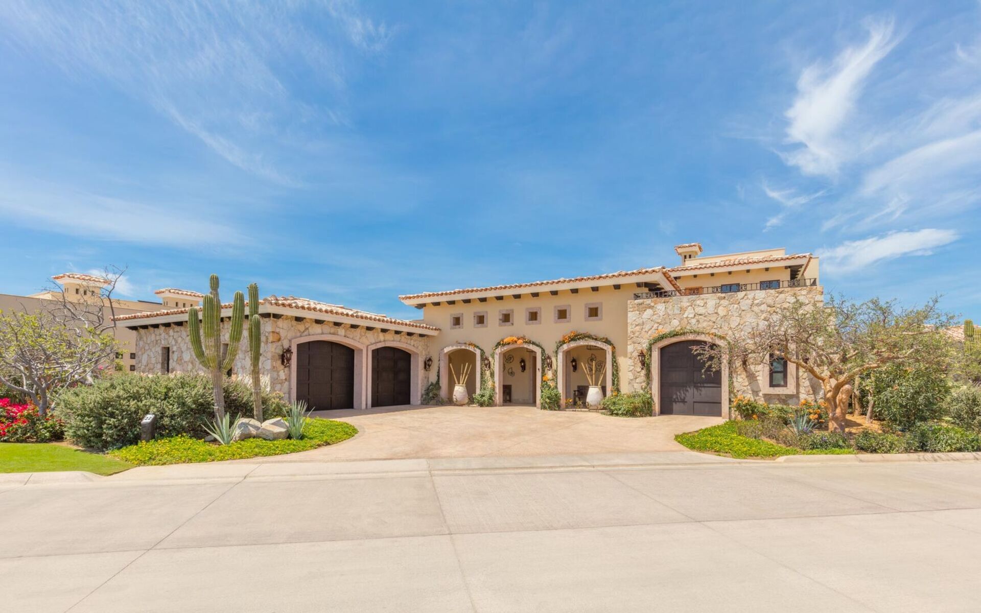 Ein luxuriöser Rückzugsort im Herzen von Diamante, Cabo San Lucas Villa 1051