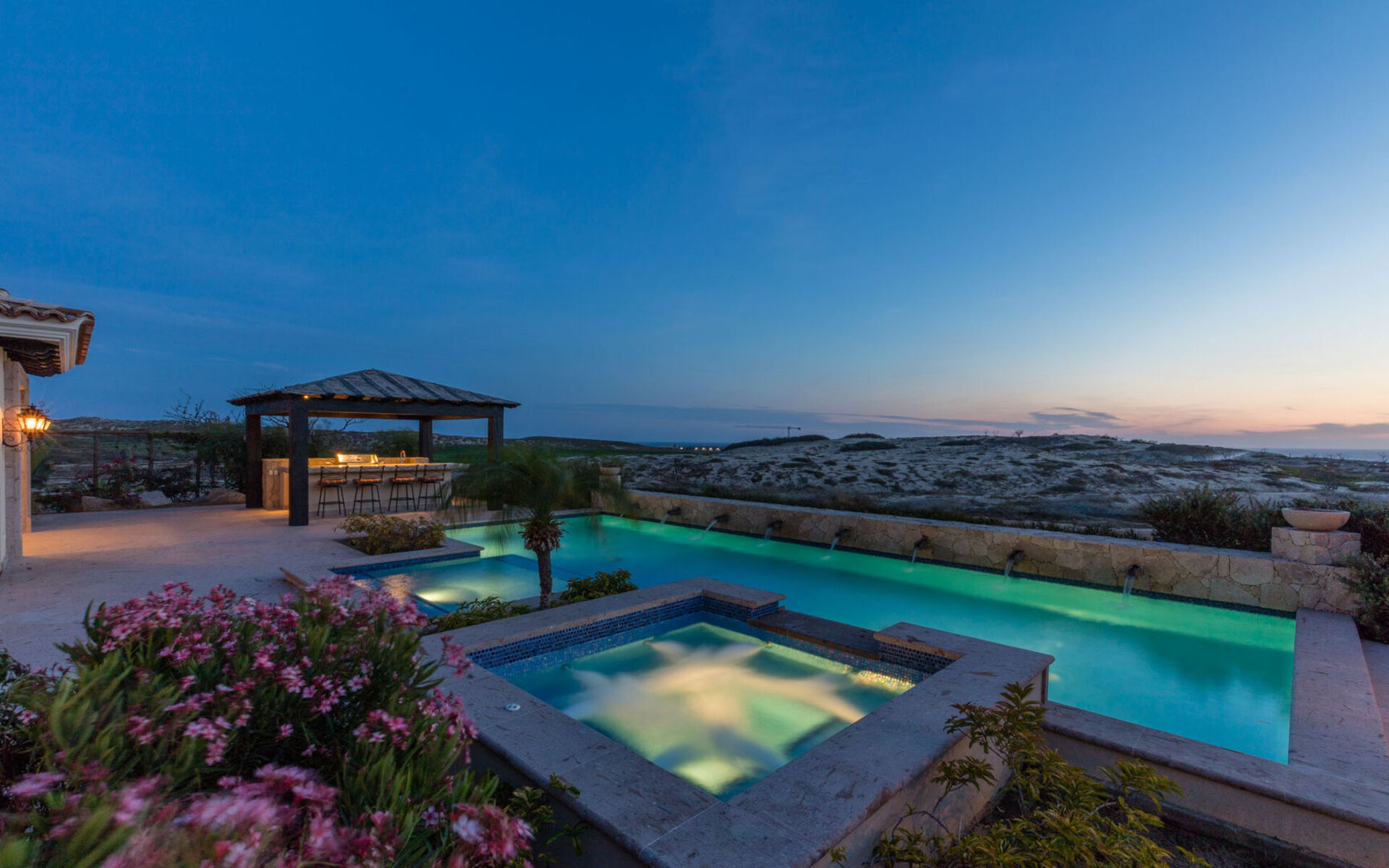 Ein luxuriöser Rückzugsort im Herzen von Diamante, Cabo San Lucas Villa 1051