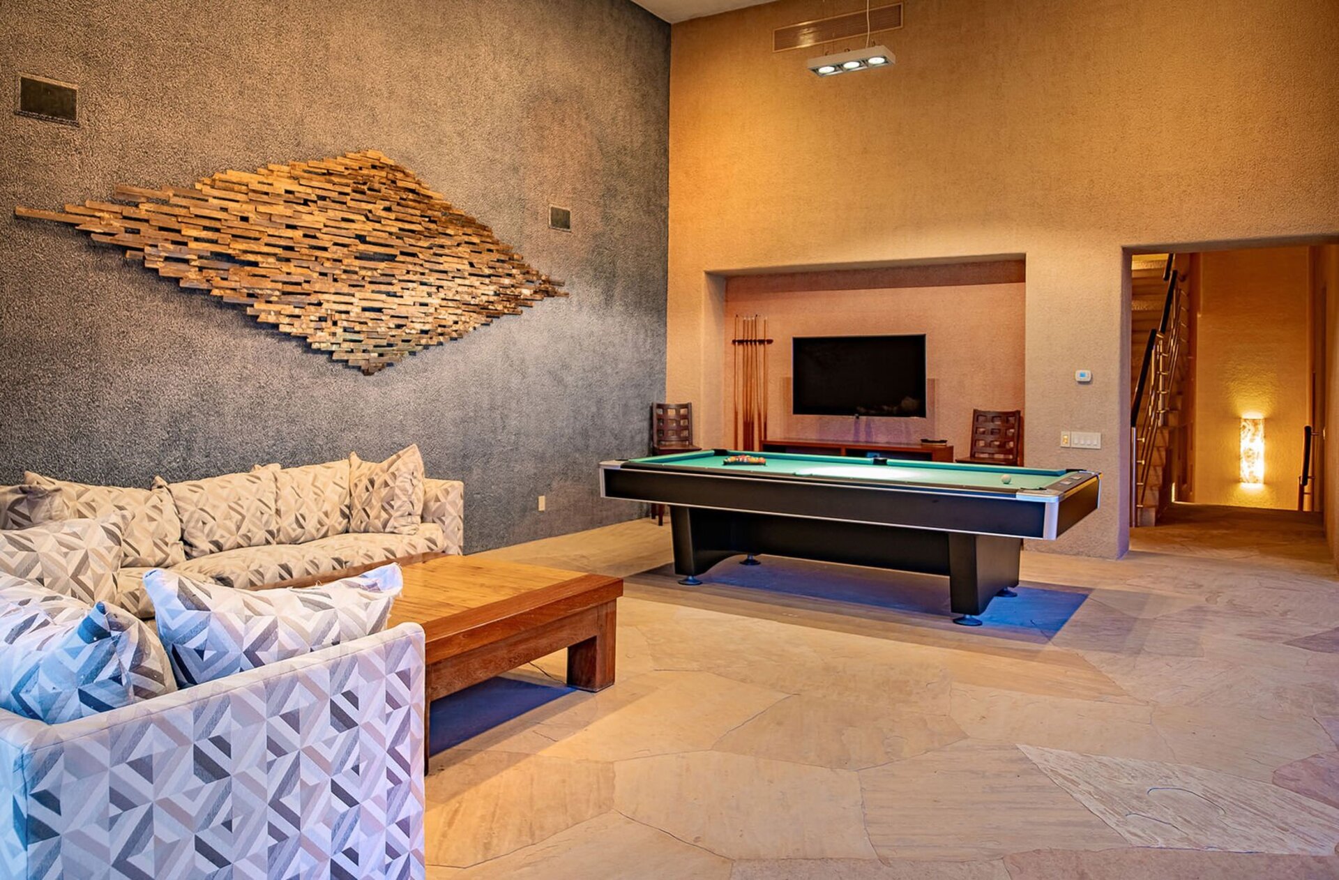 Ultimativer Luxus und unvergessliche Ausblicke erwarten Sie in der Cabo San Lucas Villa 1053