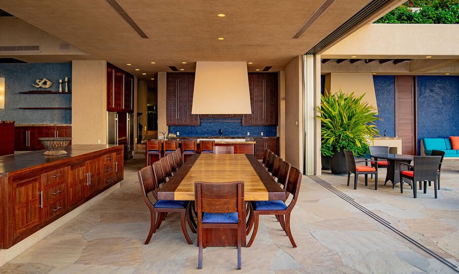 Ultimativer Luxus und unvergessliche Ausblicke erwarten Sie in der Cabo San Lucas Villa 1053