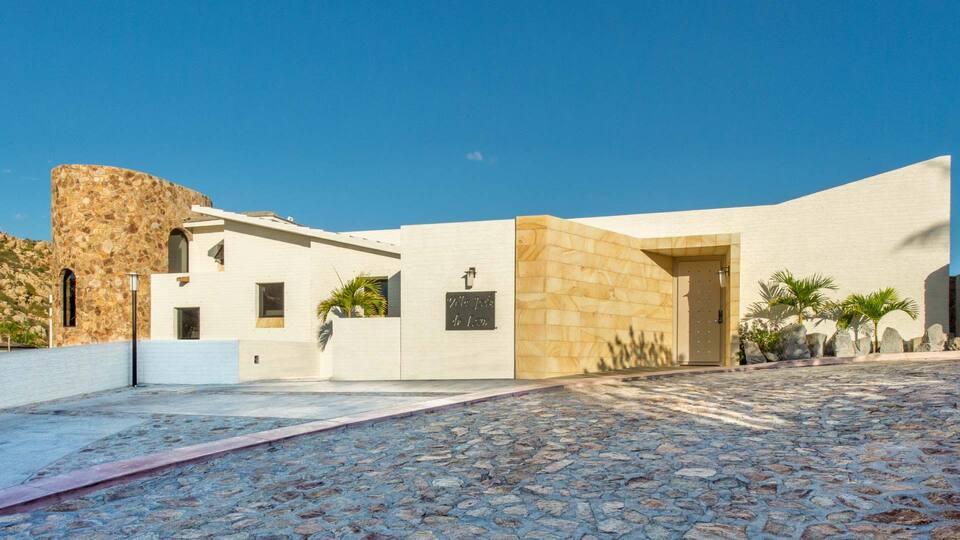 Luxuriöse 5-stöckige Cabo San Lucas Villa 1054 mit atemberaubender Aussicht
