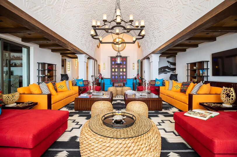 Erleben Sie unvergleichlichen Luxus in der Cabo San Lucas Villa 1055