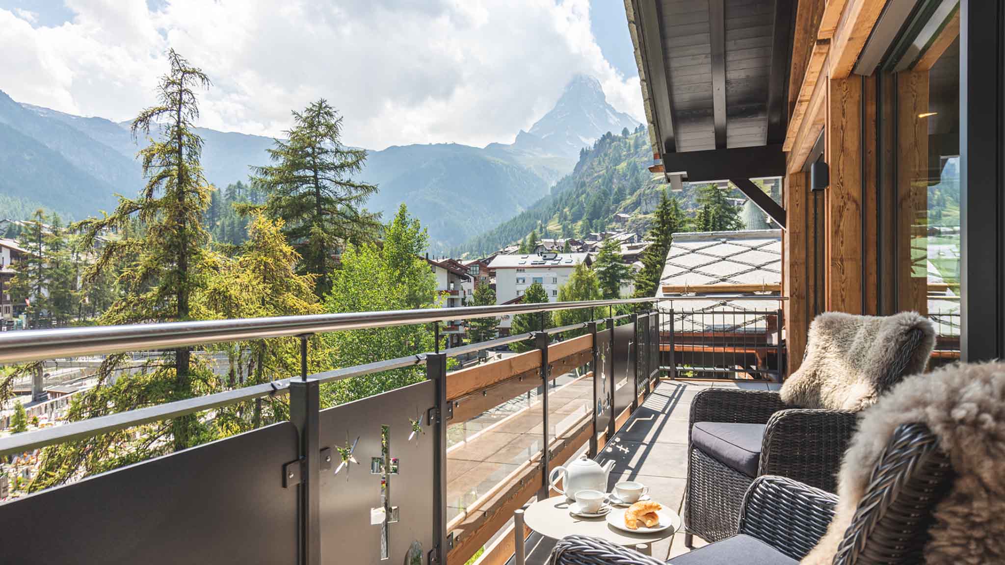 Erleben Sie Luxus mit Bergblick, Walliser Chalet 1395