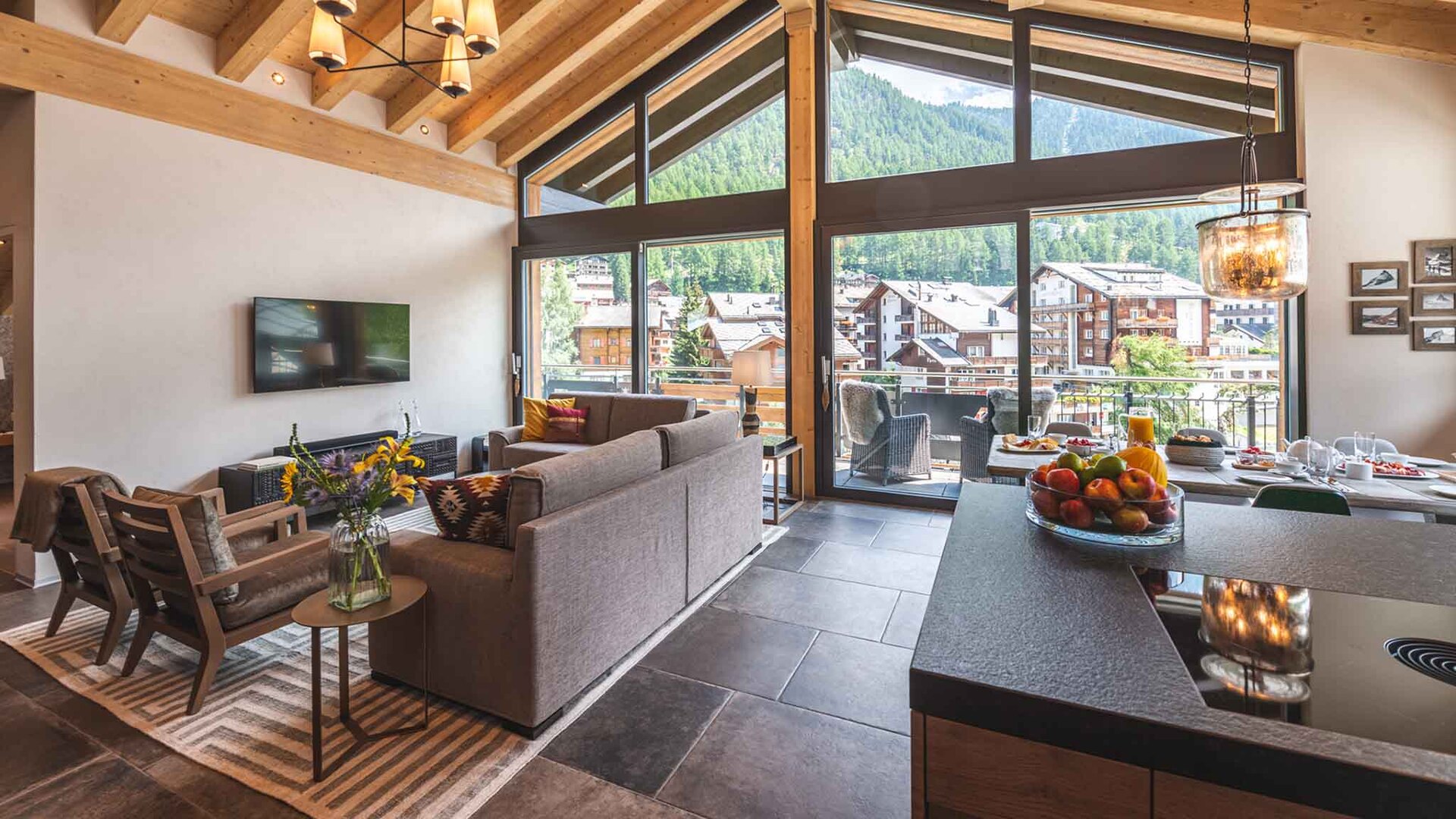 Erleben Sie Luxus mit Bergblick, Walliser Chalet 1395