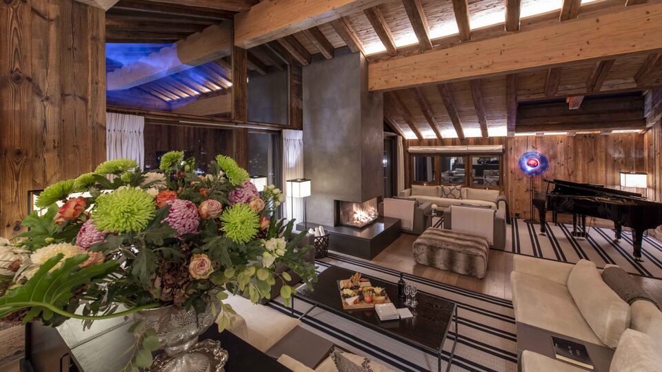 Unübertroffener Luxus und atemberaubende Alpenaussicht, Walliser Chalet 1401