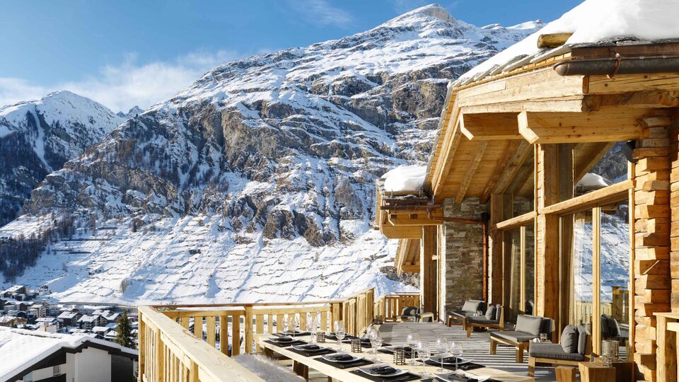 Unübertroffener Luxus und atemberaubende Alpenaussicht, Walliser Chalet 1401