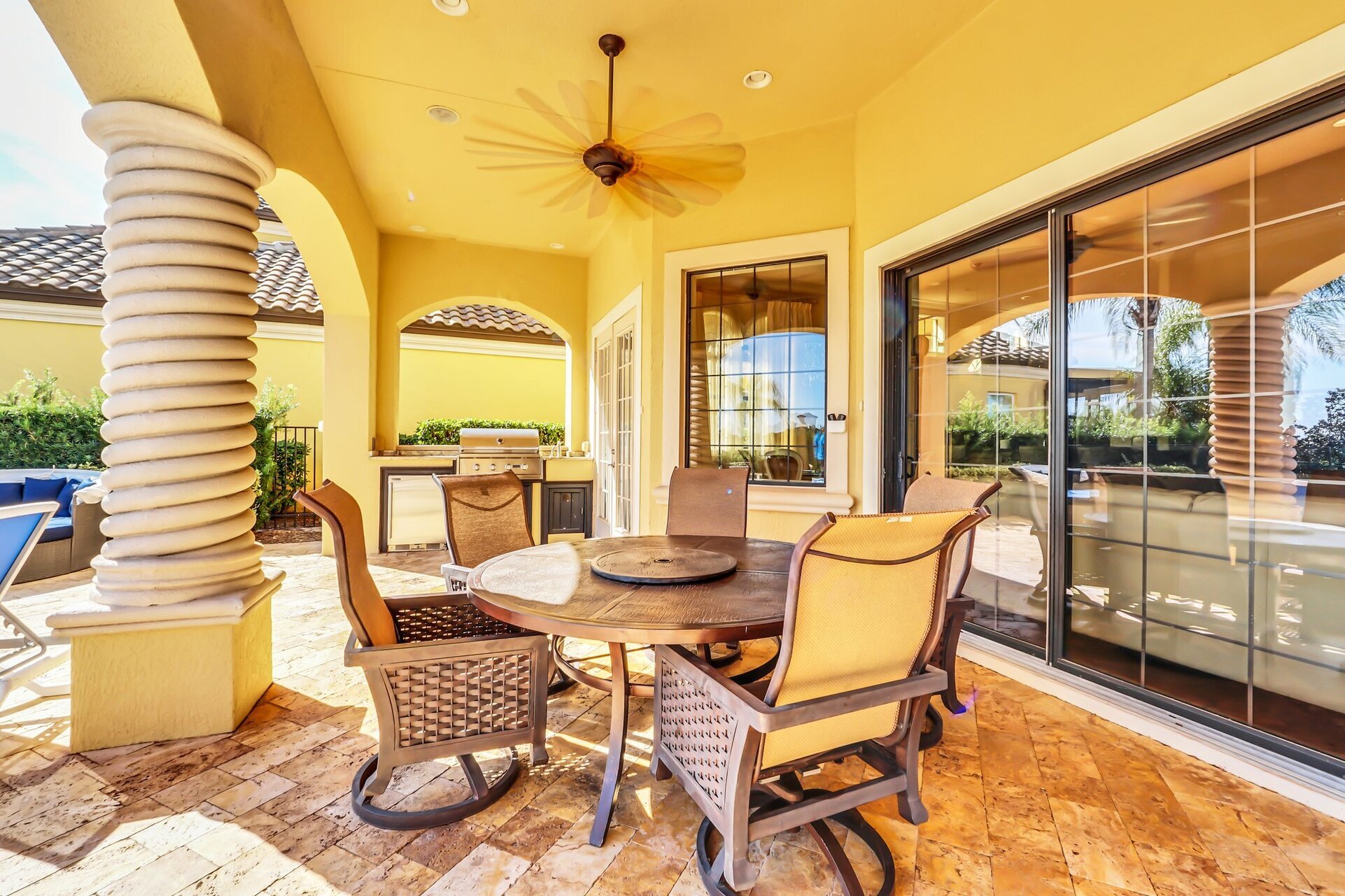 Dine al fresco with seating for 5