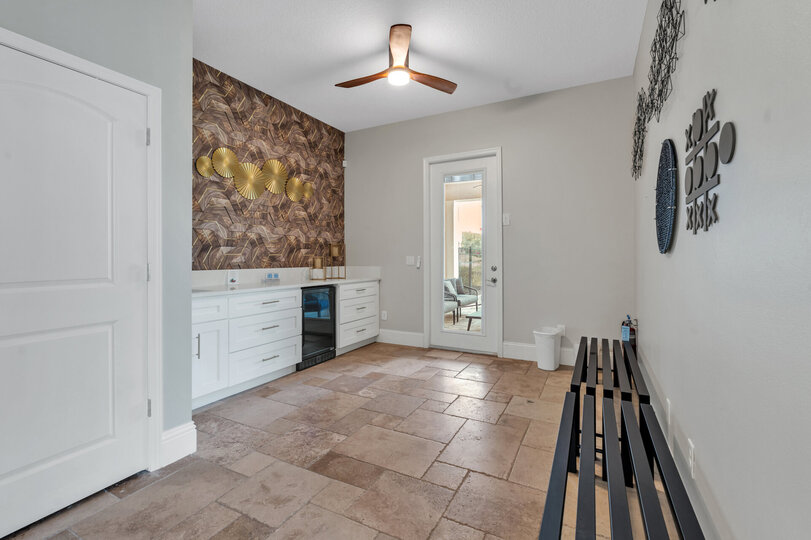 Atemberaubende Villa mit 8 Schlafzimmern in Orlando Oasis, 6513