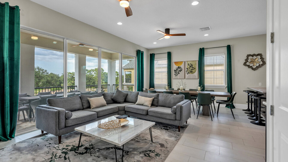 Atemberaubende Villa mit 8 Schlafzimmern in Orlando Oasis, 6513