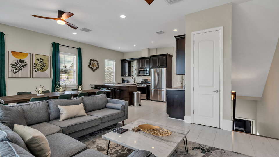 Atemberaubende Villa mit 8 Schlafzimmern in Orlando Oasis, 6513