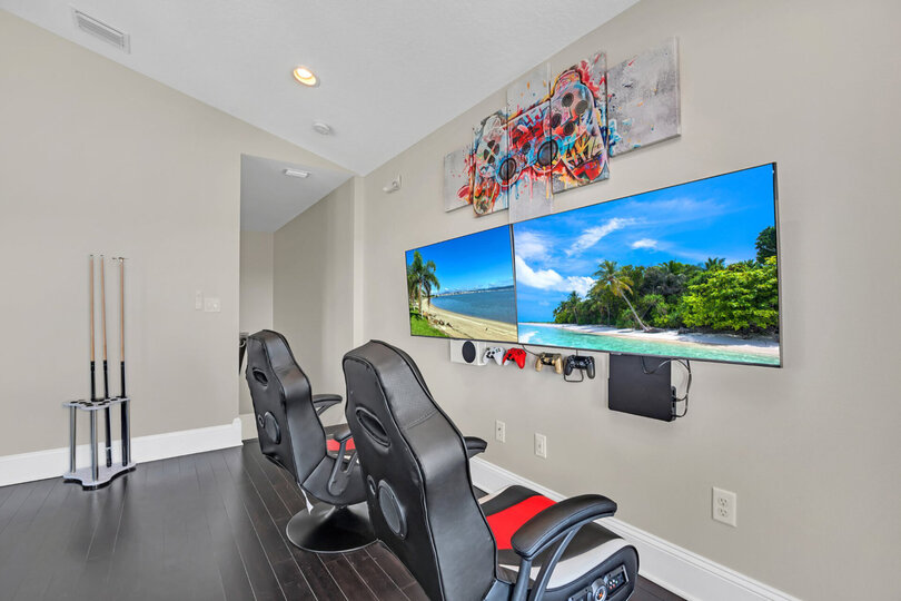 Atemberaubende Villa mit 8 Schlafzimmern in Orlando Oasis, 6513