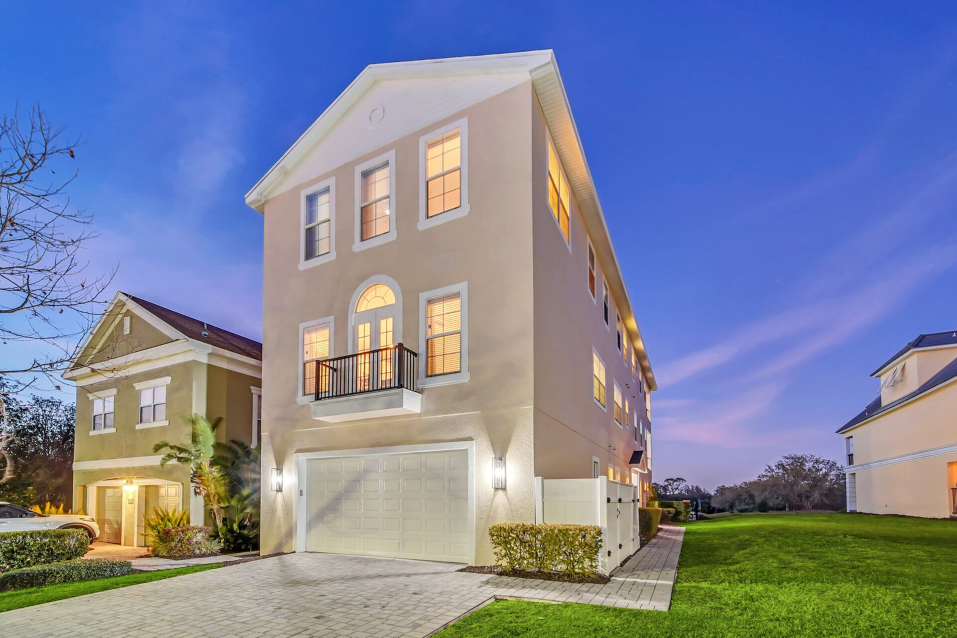 Atemberaubende Villa mit 8 Schlafzimmern in Orlando Oasis, 6513