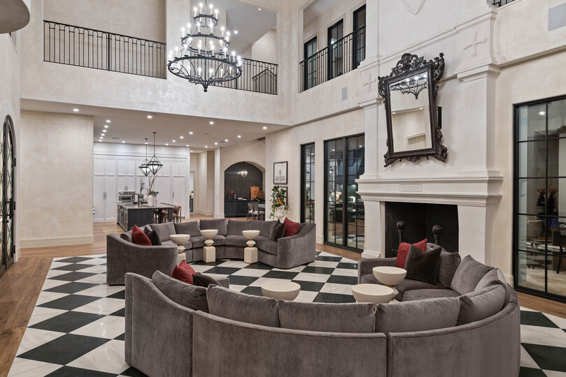 Luxuriöses Herrenhaus mit 15 Schlafzimmern in Orlando, 6515