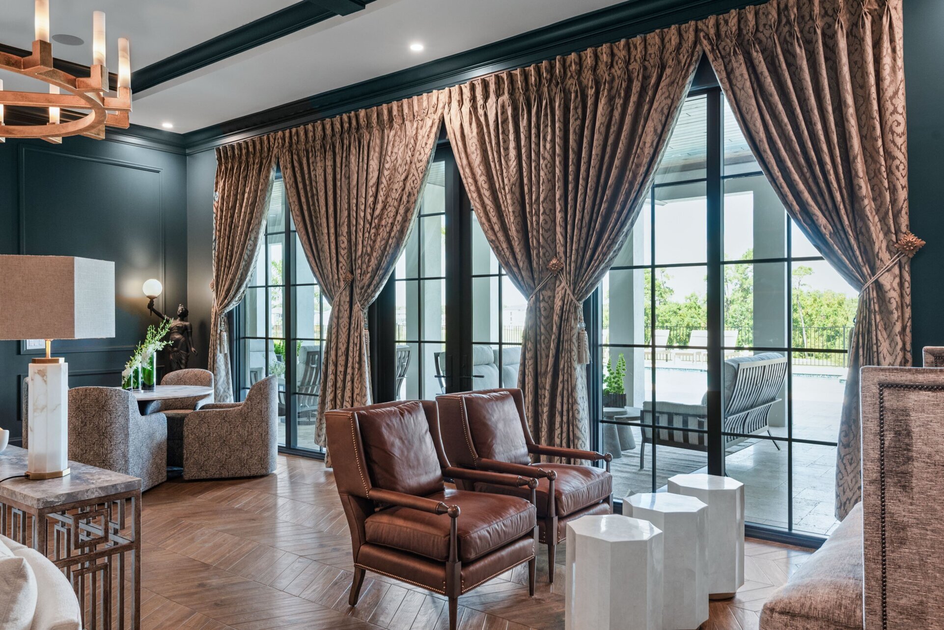 Luxuriöses Herrenhaus mit 15 Schlafzimmern in Orlando, 6515
