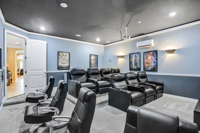 Moderne 5-Schlafzimmer-Oase in Orlando, 6534