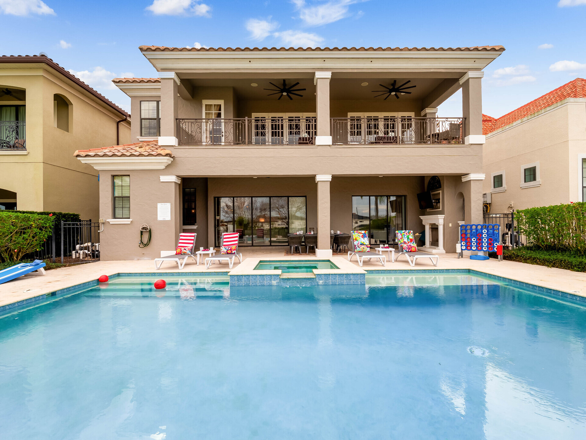 Modernes Juwel mit 6 Schlafzimmern in Orlando, 6543