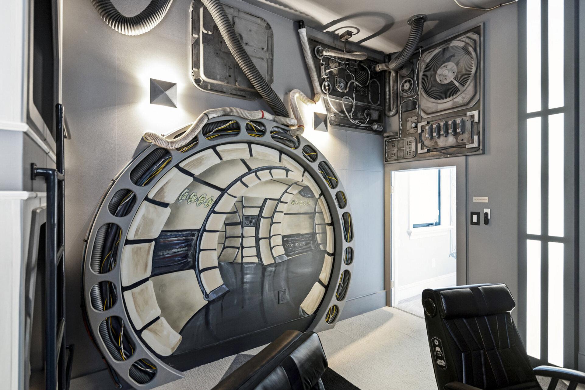 Incredible details, including the fibre optic lights, make the room feel like you're really cruising through the galaxy