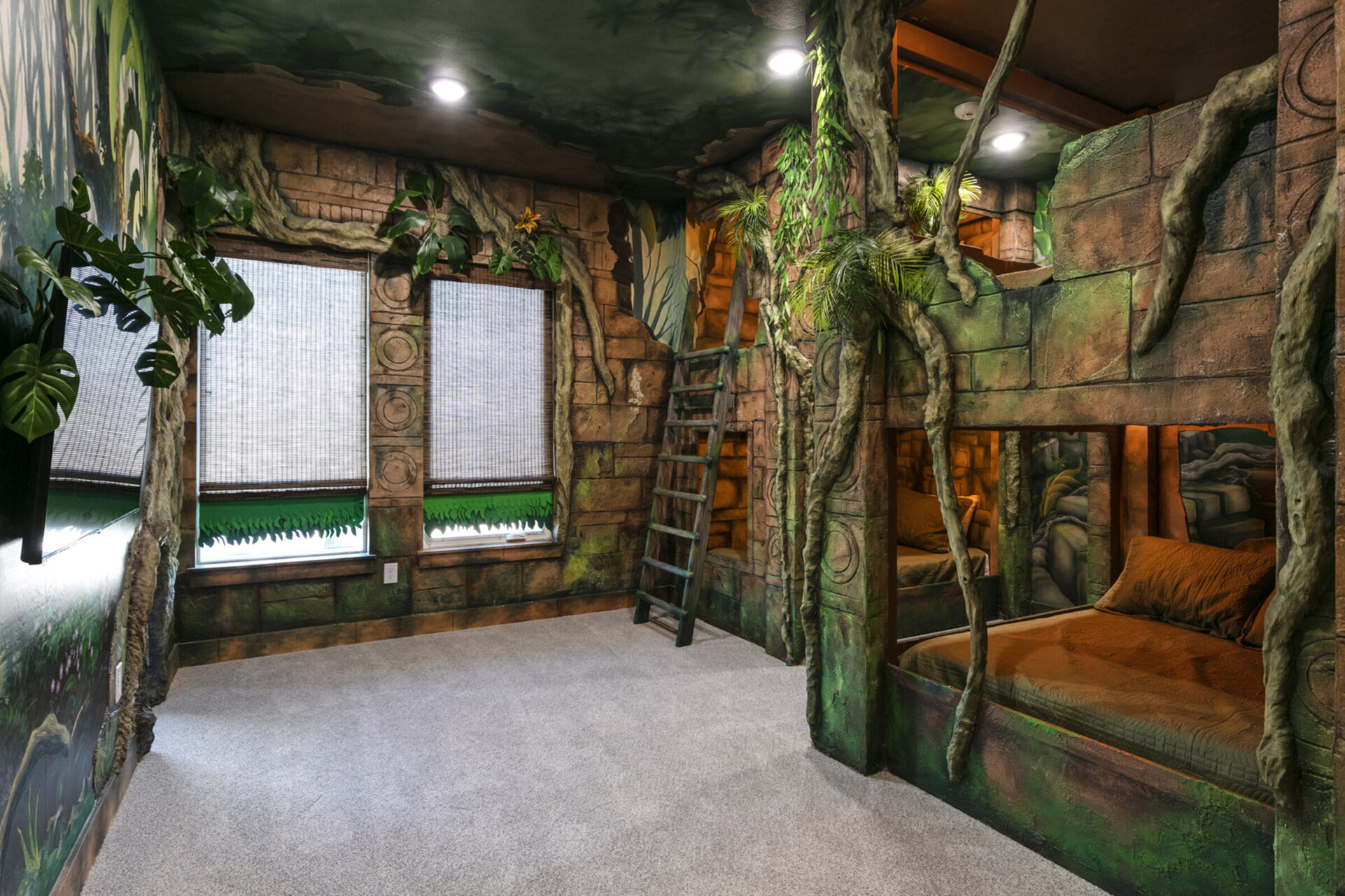 Venture through the jungle in this kid's bedroom!