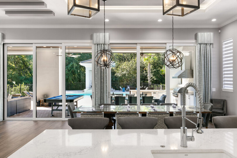 The breakfast bar has plenty of space for a breakfast spread