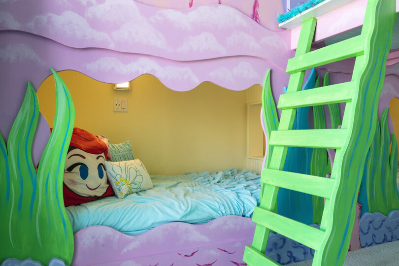Kids will sleep with the fishes in these bunkbeds
