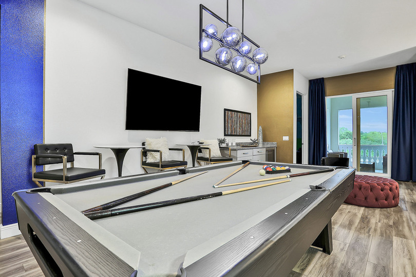 There`s plenty of seating for those who just want to hang out with a drink