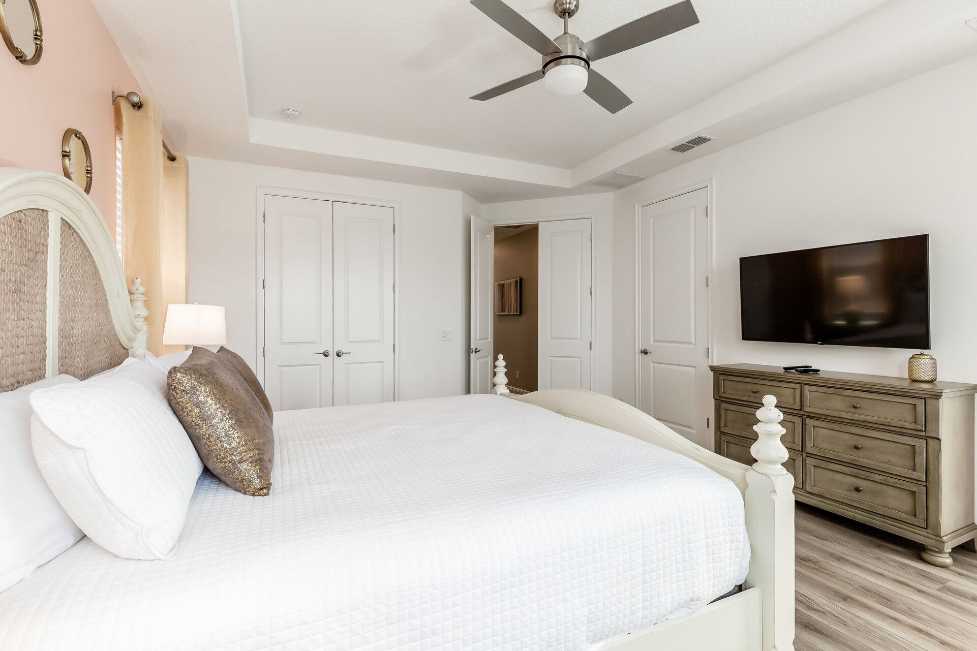 Elegante Oase mit 6 Schlafzimmern in Orlando, 6570