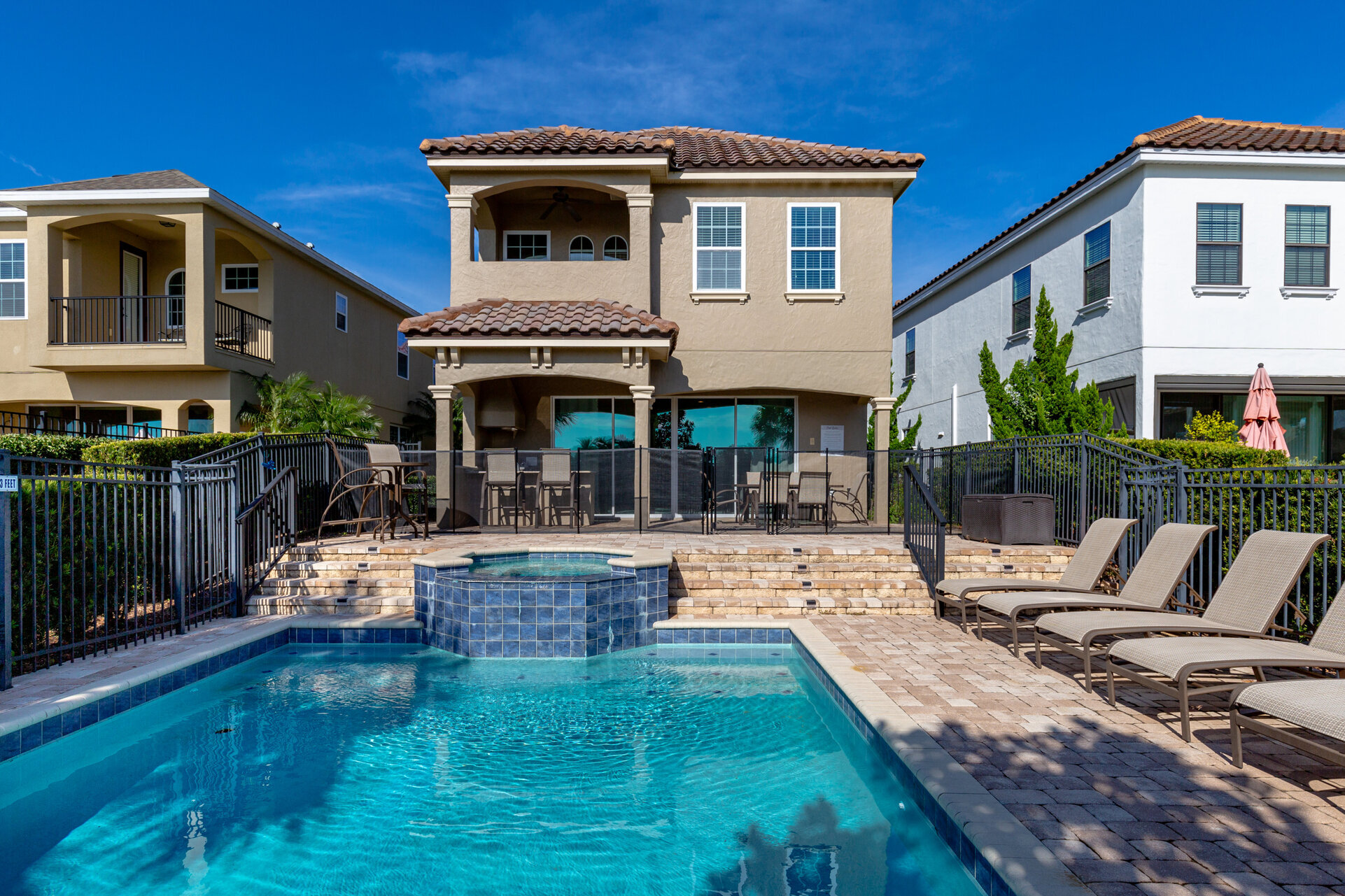 Orlando Bliss: Villa mit 5 Schlafzimmern, 6572