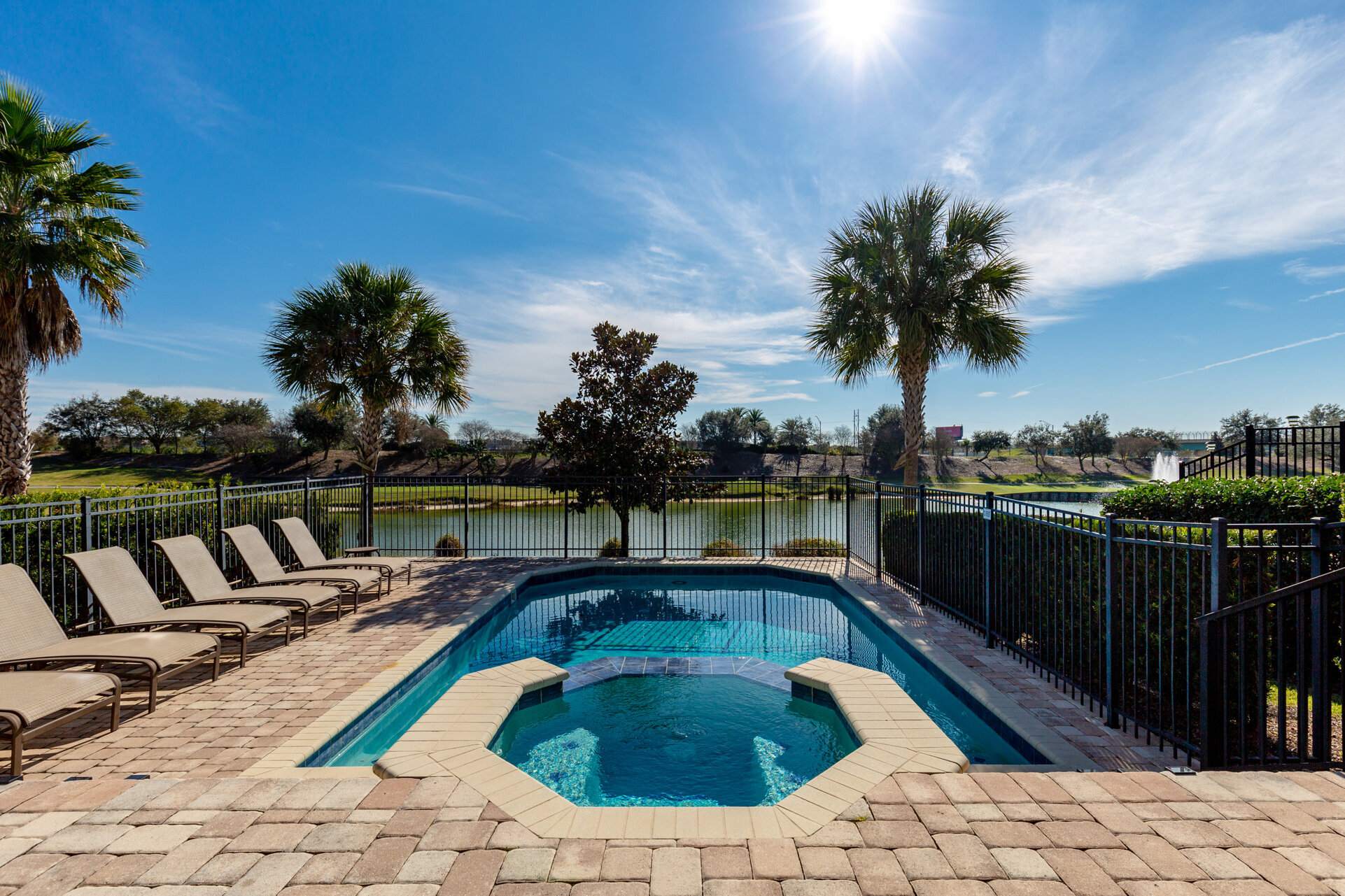 Orlando Bliss: Villa mit 5 Schlafzimmern, 6572