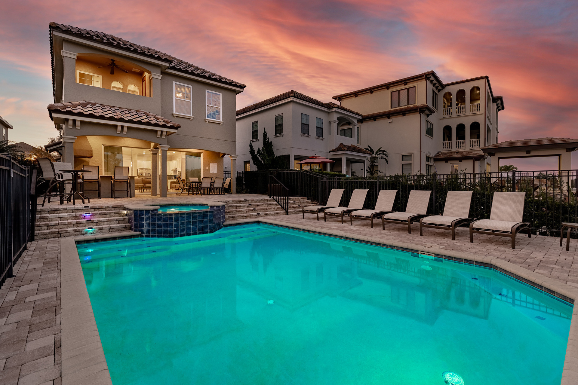 Orlando Bliss: Villa mit 5 Schlafzimmern, 6572
