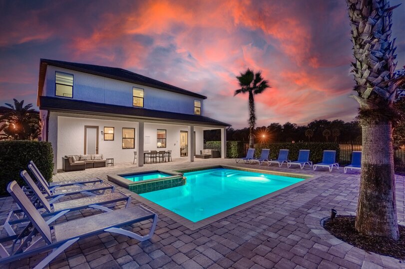 Orlandos verstecktes Juwel: 8-BR-Villa, 6580