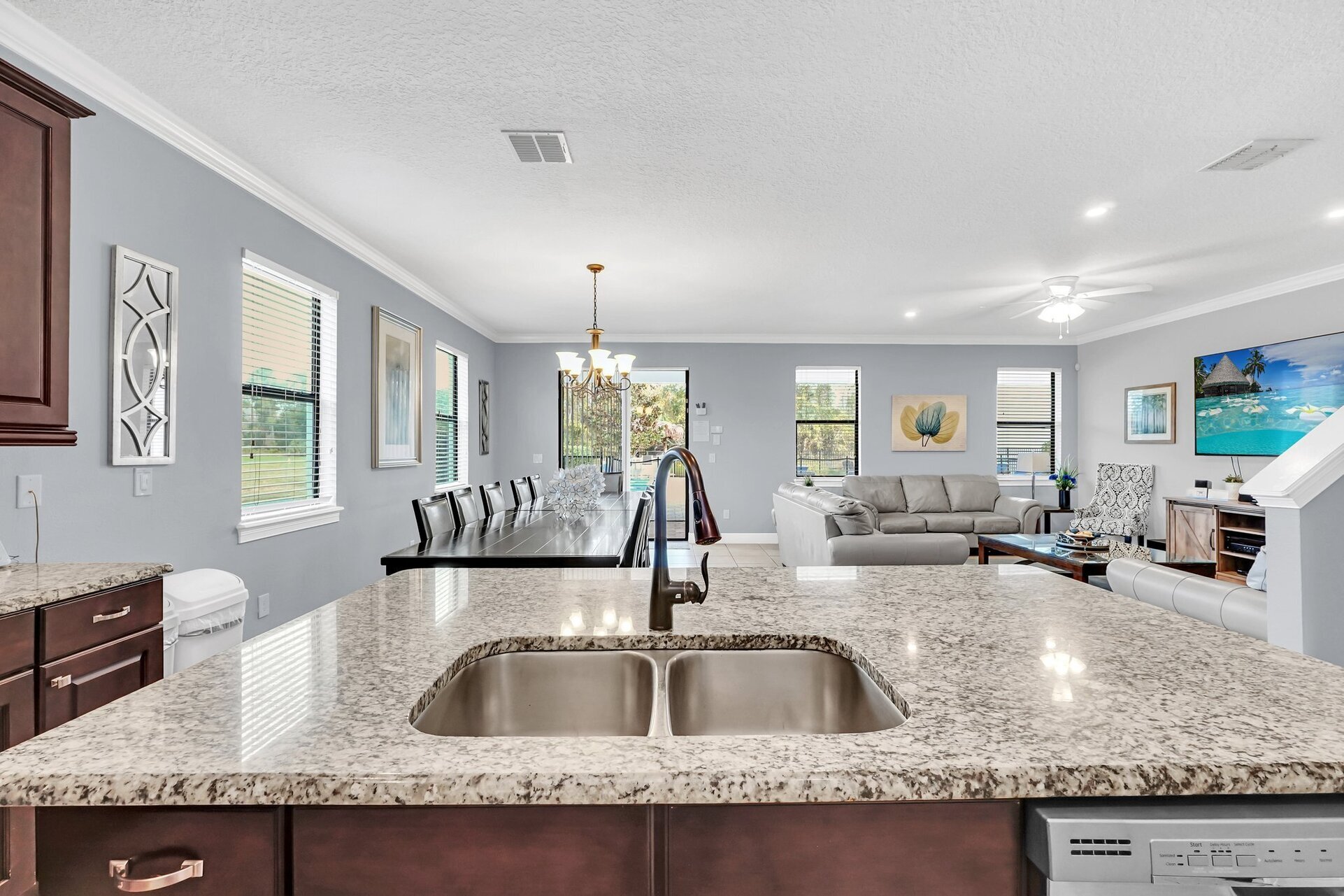 Orlandos verstecktes Juwel: 8-BR-Villa, 6580
