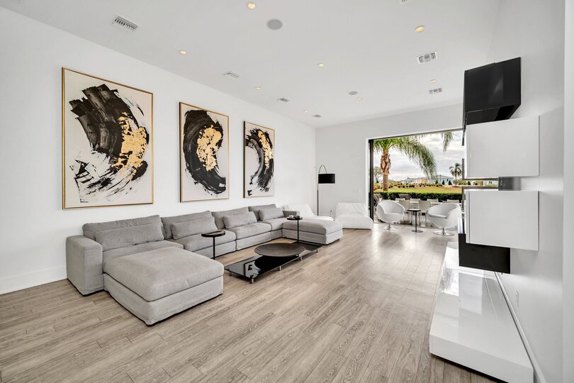 Attraktive Villa mit 6 Schlafzimmern in Orlando, 6589