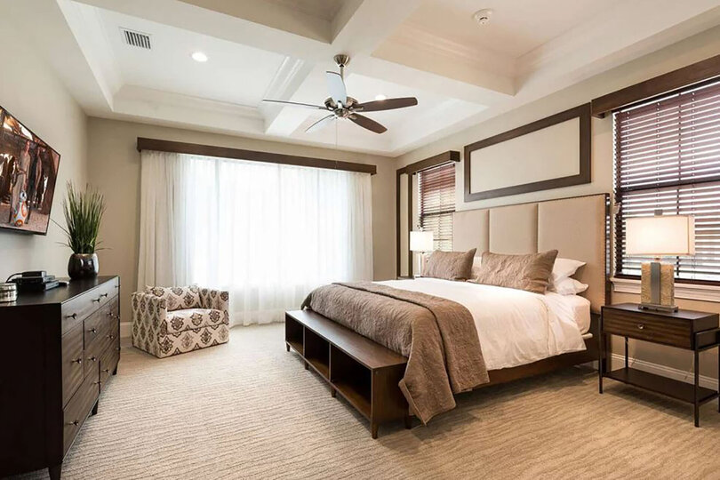 Fully furnished with a king-size bed