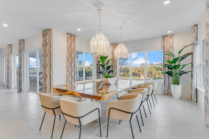 Luxuriöse Villa mit 10 Schlafzimmern in Orlando Oasis, 6602