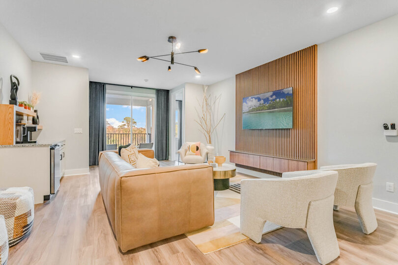 Luxuriöse Villa mit 10 Schlafzimmern in Orlando Oasis, 6602