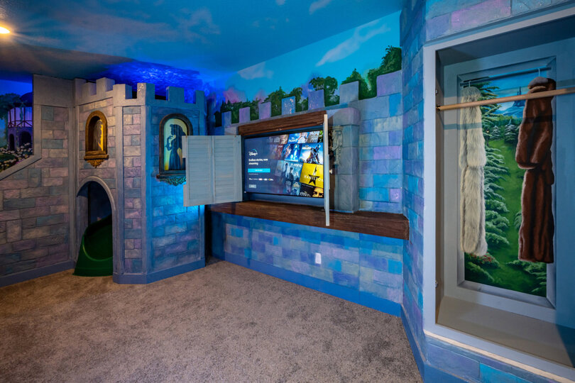 Luxuriöse Villa mit 10 Schlafzimmern in Orlando Oasis, 6602