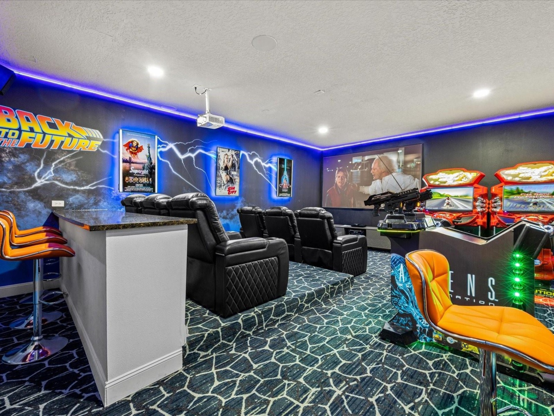 Spektakuläre 5-Schlafzimmer-Villa in bester Lage in Orlando, 6629