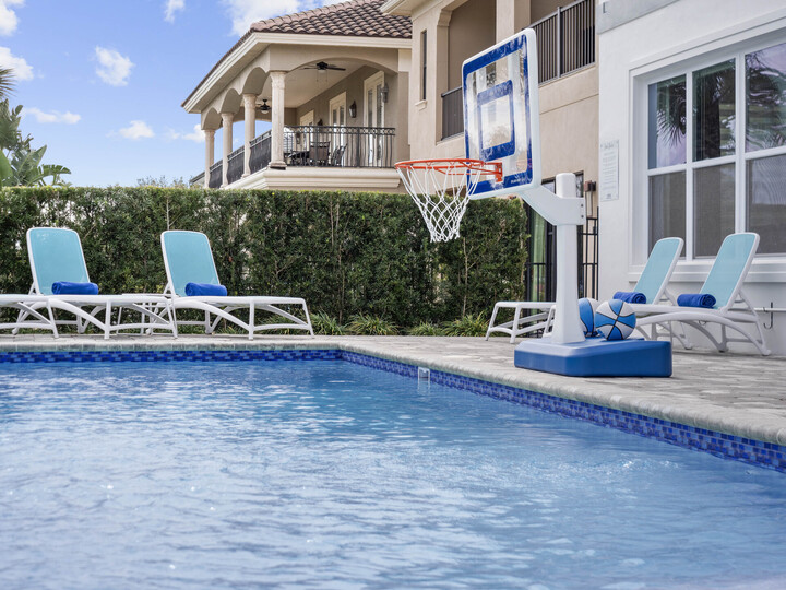 Geräumige Familienvilla in Orlando mit privatem Pool, 6632