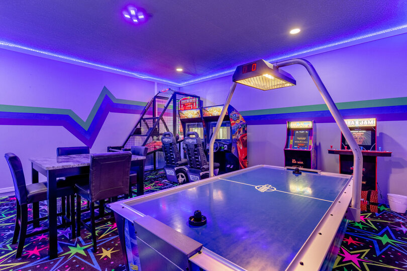 Luxuriöse Orlando Villa mit 7 Schlafzimmern, 6666