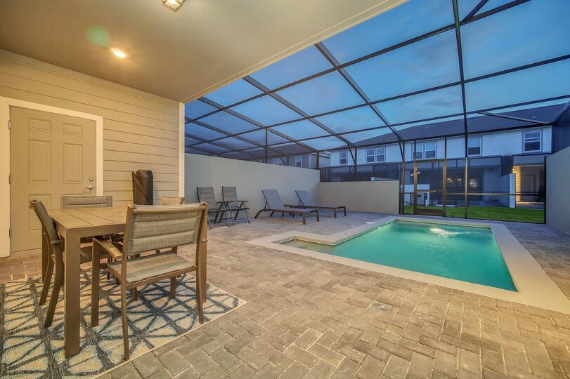 Charmante 5 Schlafzimmer Villa in Orlando, 6669