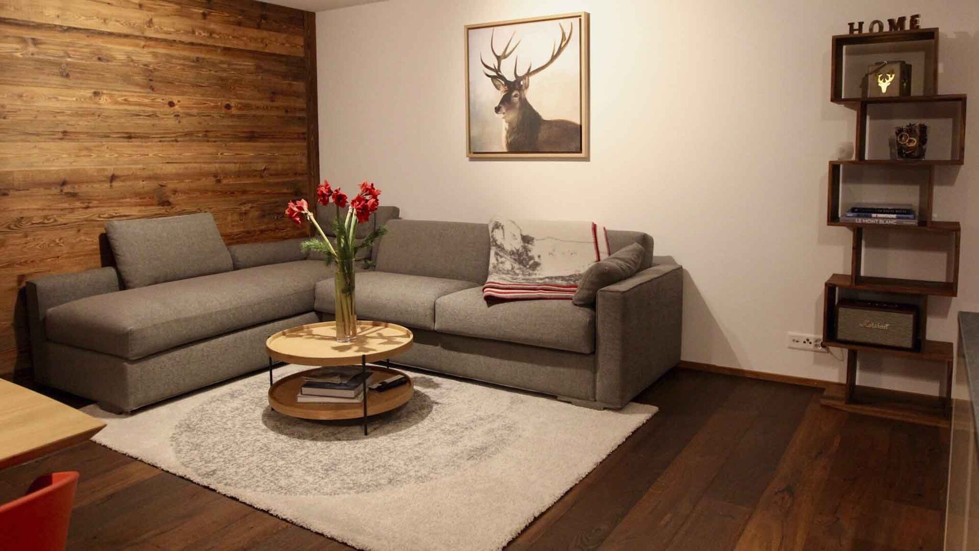 Gönnen Sie sich alpine Opulenz: Luxuriöse Flucht mit unvergleichlicher Eleganz