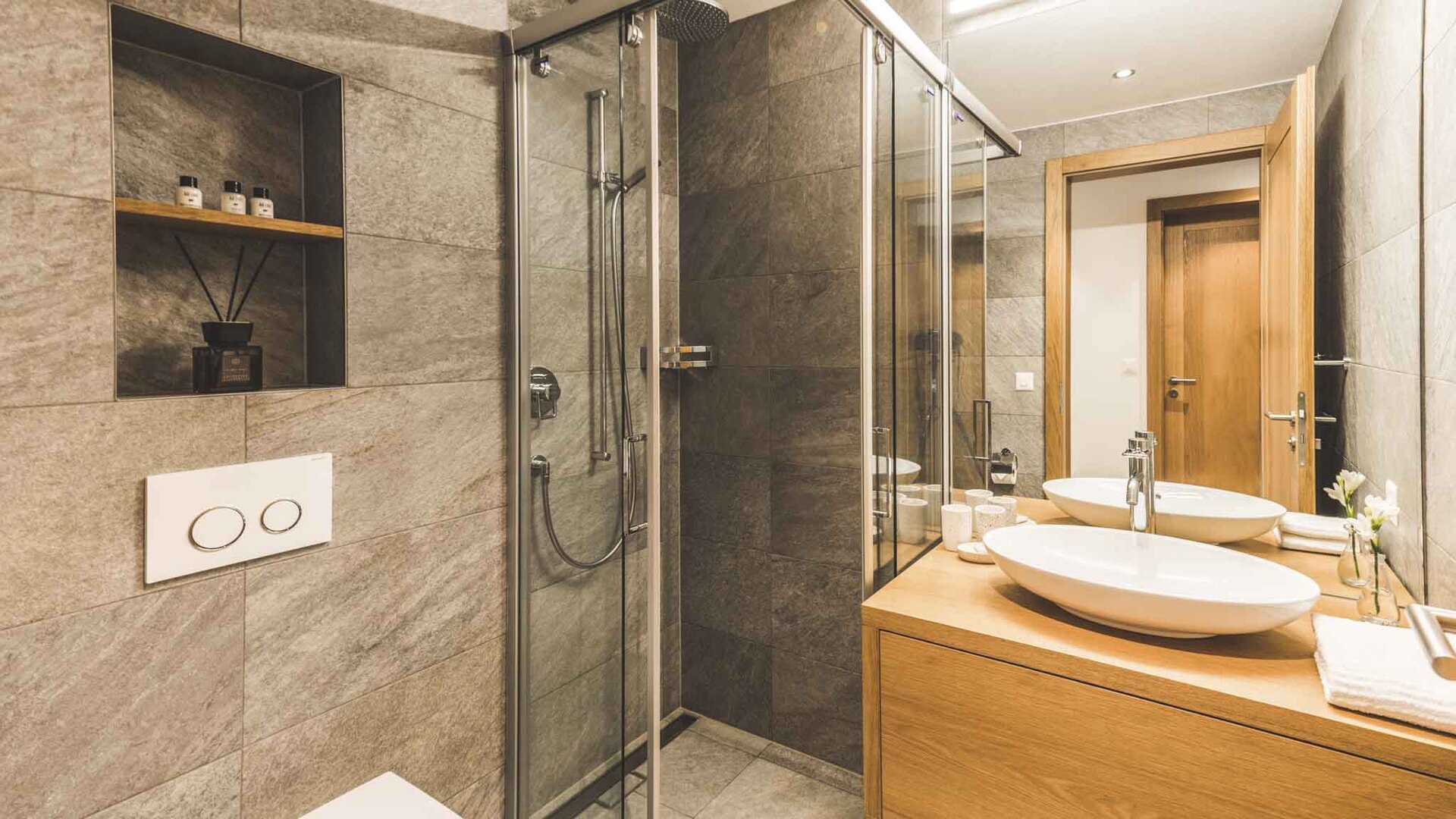 Gönnen Sie sich alpine Opulenz: Luxuriöse Flucht mit unvergleichlicher Eleganz