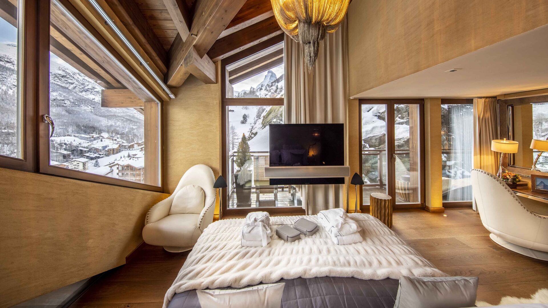 Matterhornblick und alpine Eleganz, Luxus-Walliser-Chalet 1407