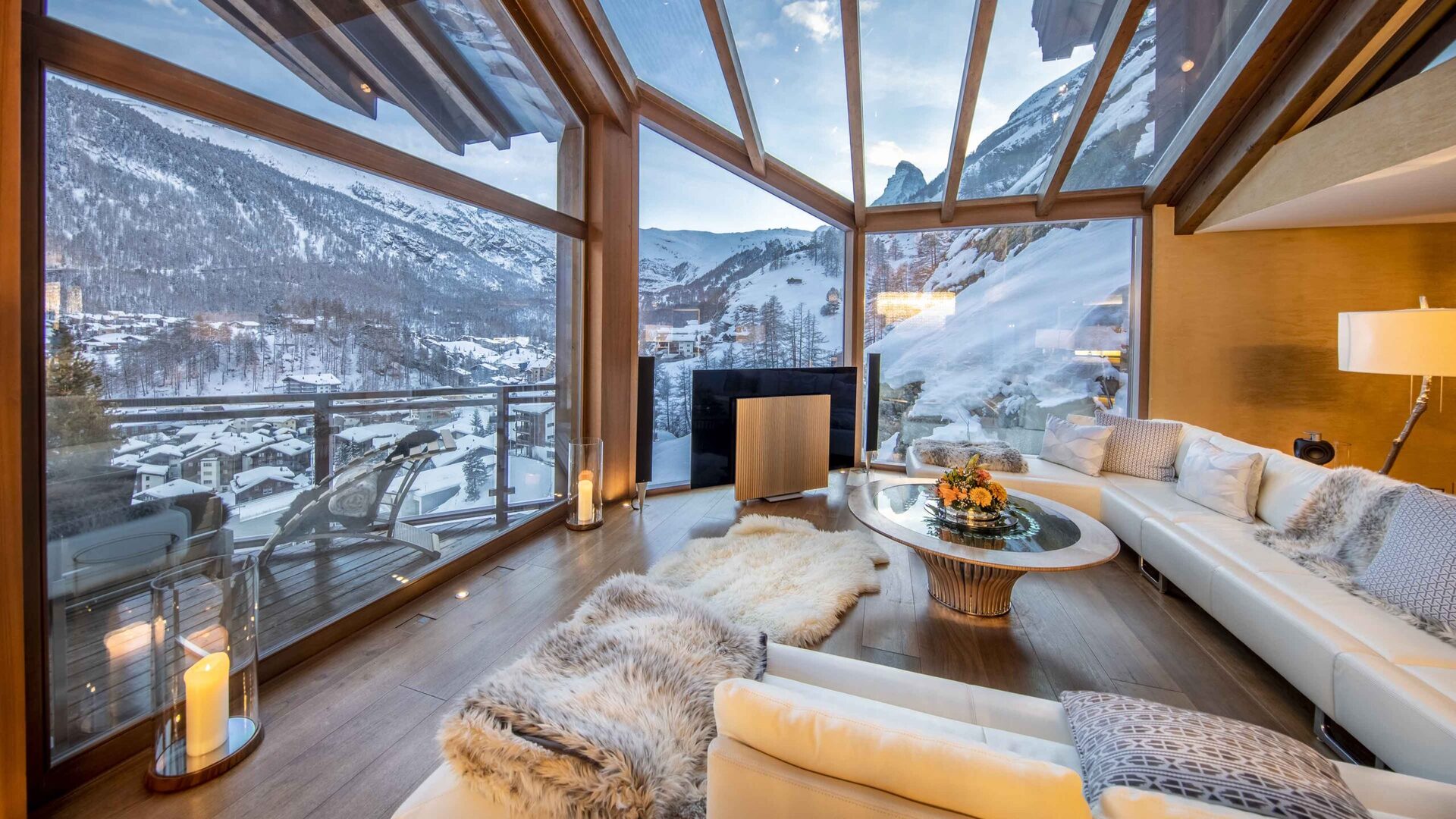 Matterhornblick und alpine Eleganz, Luxus-Walliser-Chalet 1407