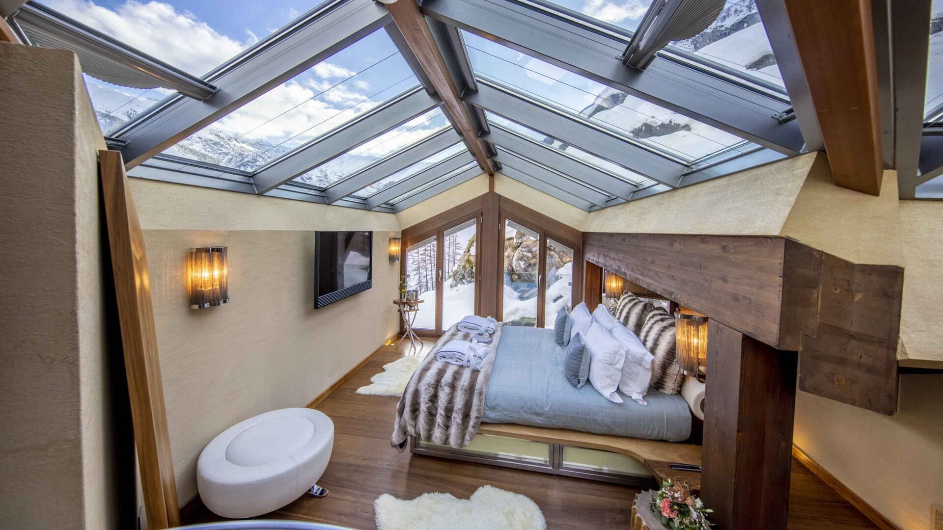 Matterhornblick und alpine Eleganz, Luxus-Walliser-Chalet 1407