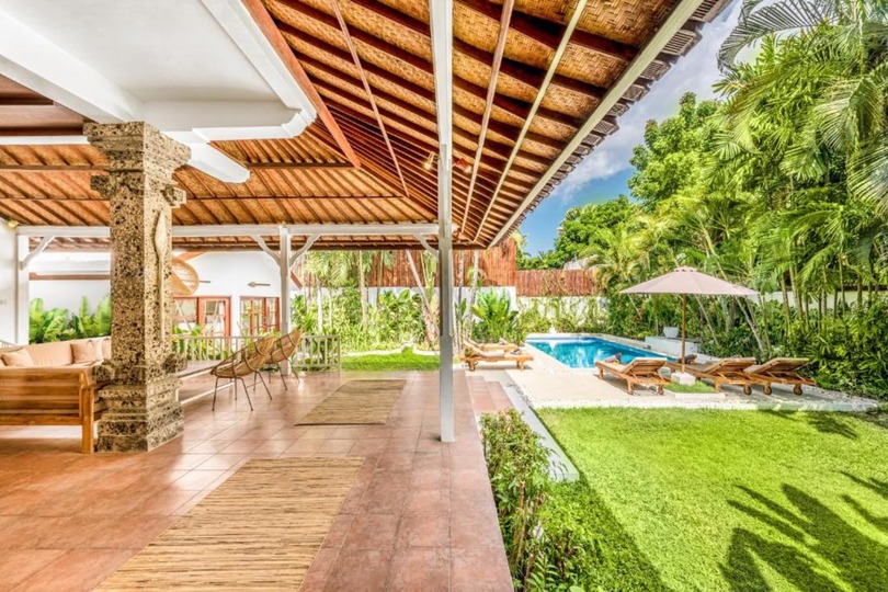 Seminyak Villa 2248: Luxuriöser tropischer Rückzugsort in Seminyak