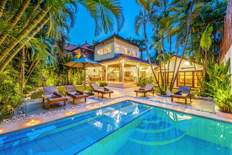 Seminyak Villa 2248: Luxuriöser tropischer Rückzugsort in Seminyak
