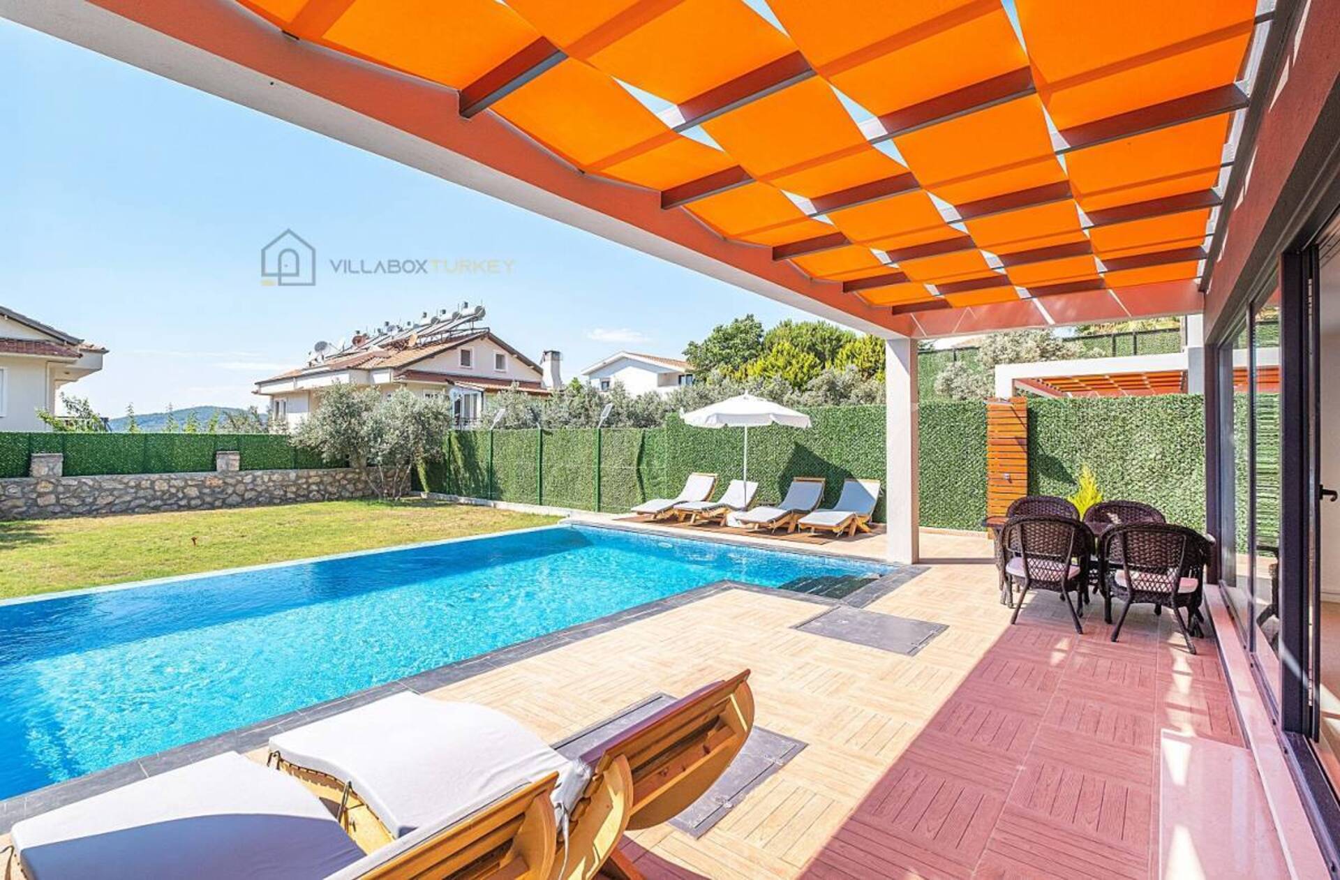 Your Own Space to Enjoy the Summer 1035