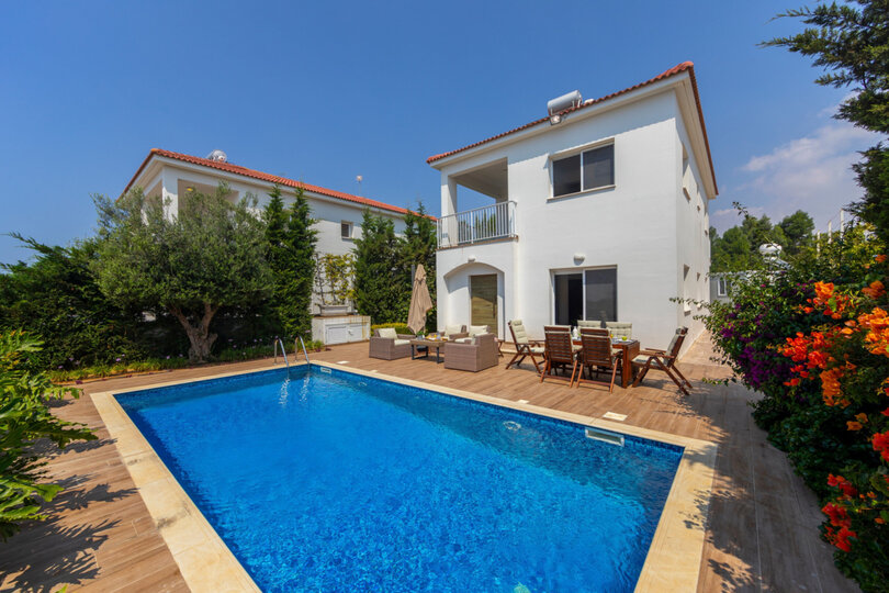 Elegante Villa mit 3 Schlafzimmern in Ayia Napa Haven, 1394